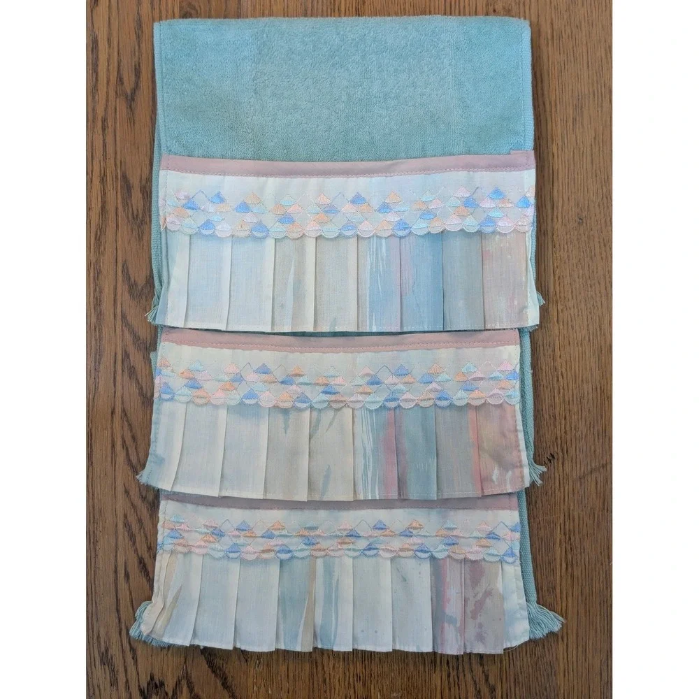 Vintage 1978 Avanti Linens 5pc Towel Set Seafoam/Mint Green Pleated Ruffle‎ Trim